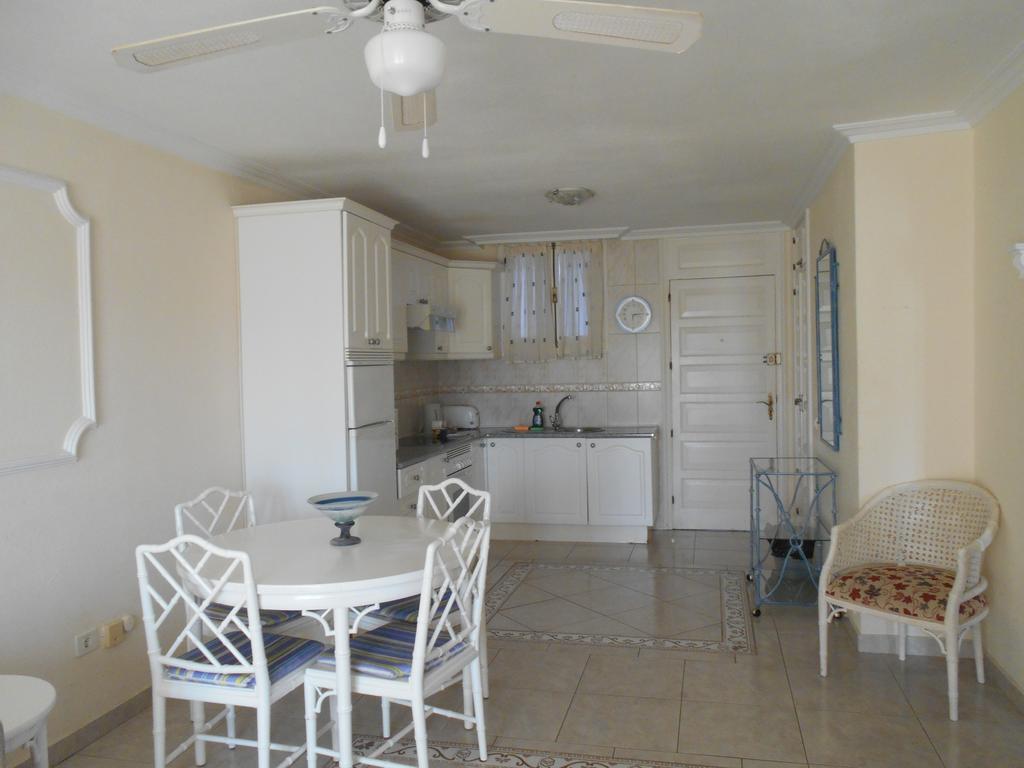 S Apart Apartment Playa de las Americas  Exterior photo